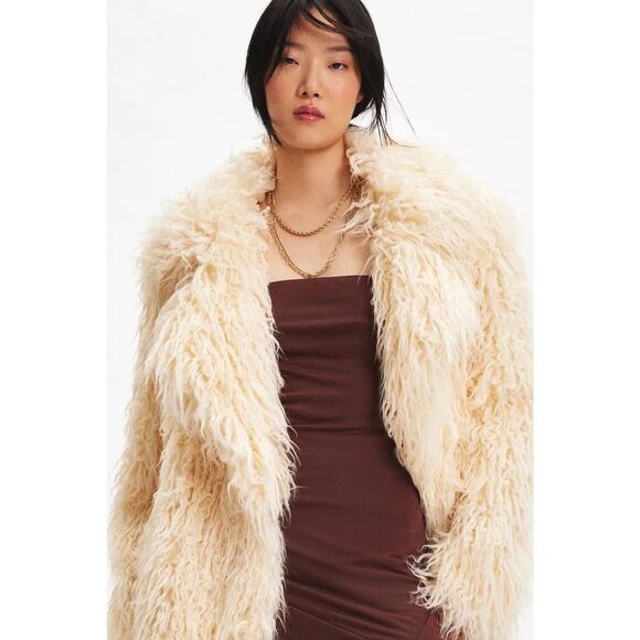 New Urban Outfitter Kimchi Blue Connor Faux Fur Longline Coat size SP - Picture 2 of 8
